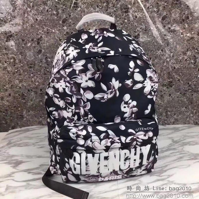 GlVENCHY紀梵希 2019年新款 爆款 帆布背包 配頭層牛皮 織帶＋兩顆小金屬五角星 休閒雙肩包 潮人必備款  tsg1215